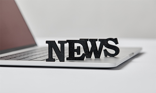 What are the characteristics of using ball screws